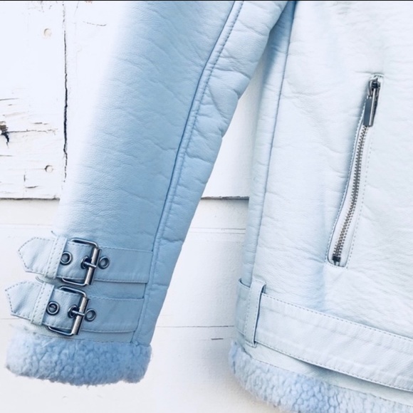 Forever21 Baby Blue Shearling Moto Jacket Size Large - Picture 7 of 8